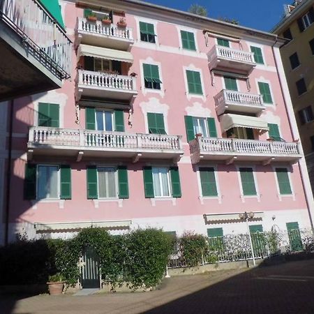 Davanti Al Mare E Al Parco Apartment Рапало Екстериор снимка