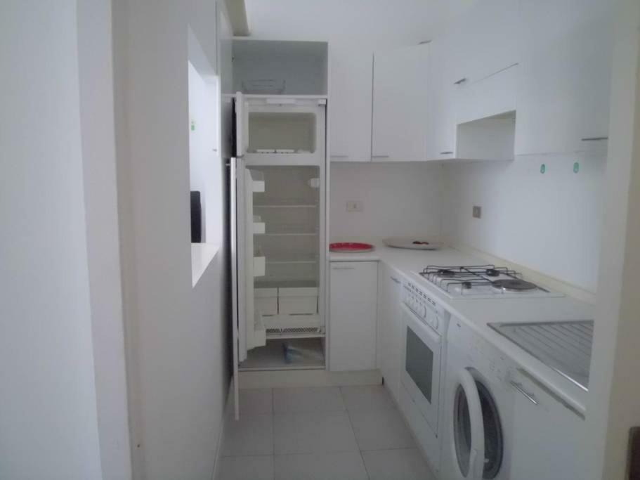 Davanti Al Mare E Al Parco Apartment Рапало Екстериор снимка